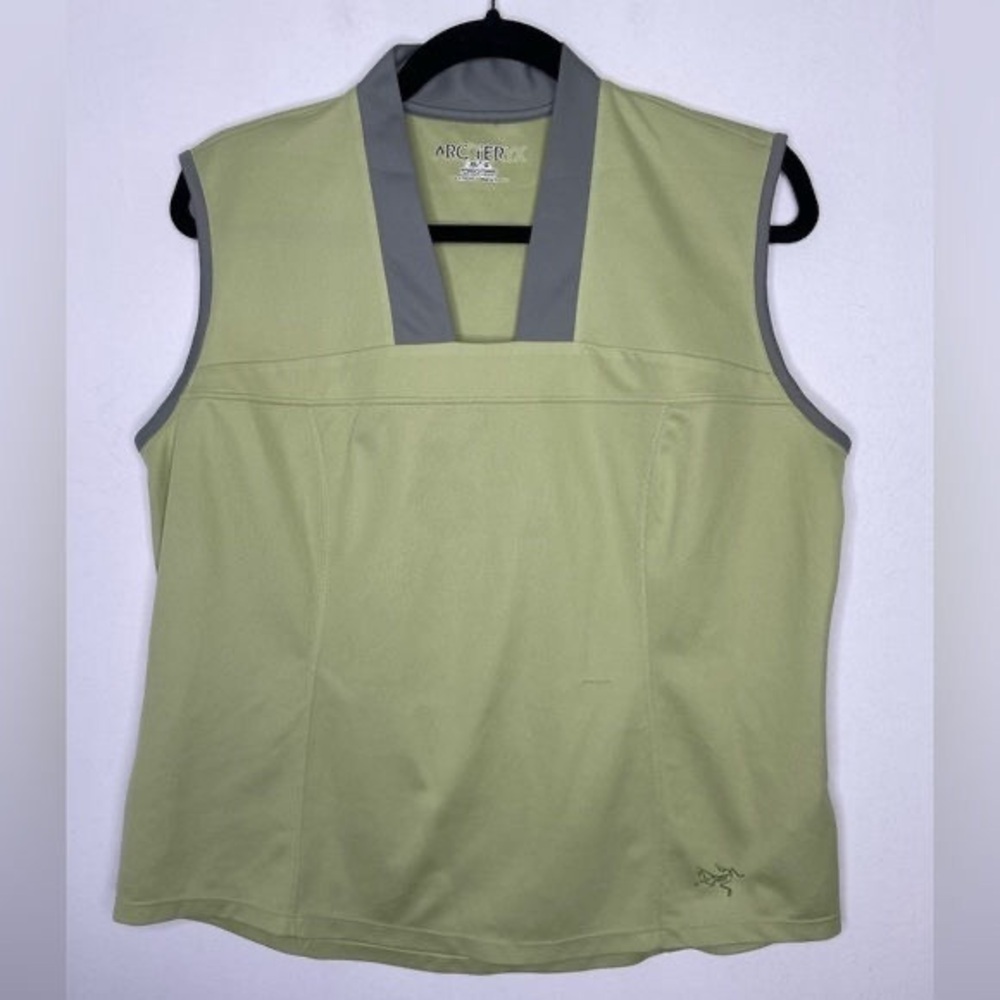 Arc'teryx Women's Olive and Gray Tank Top